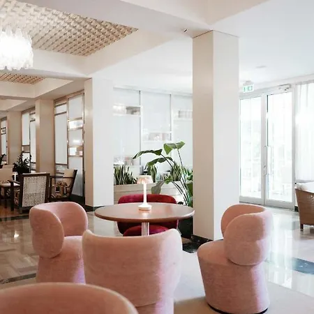 Savoy 5* Grado