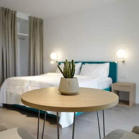 Savoy Hotel 5*