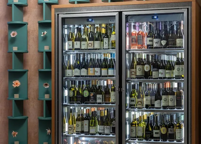 Savoy Отель Градо